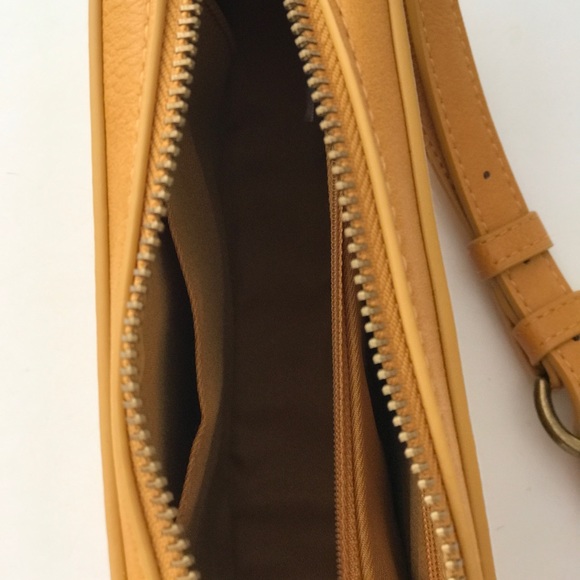 CUTE leather bag with adjustable strap - Picture 2 of 2